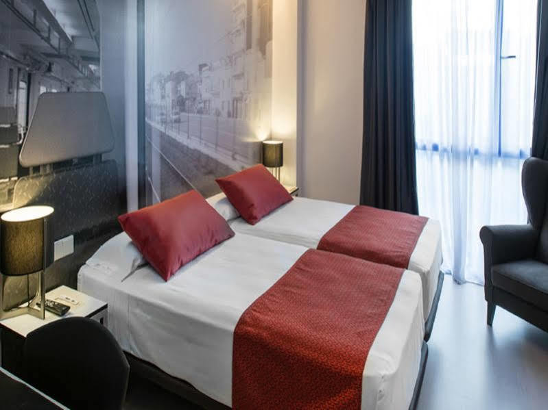 Catalonia Avinyo 3* Barcelone
